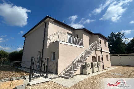 Foto Appartamento in Via Turbina, Verona Chievo di 146 m² con 4 locali