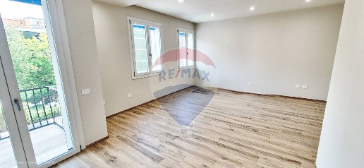 Foto Appartamento in Via Campania, Cagliari La Vega - Regioni di 93 m²