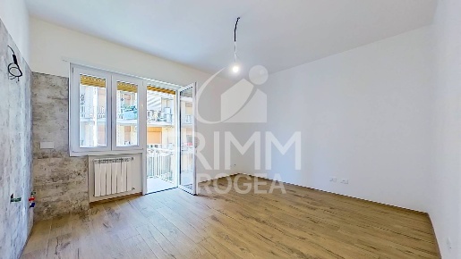 Foto Appartamento in Via Statilio Ottato, Roma Cinecittà di 65 m²