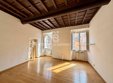 Foto Appartamento in Via Dei Pianellari, Roma Montecitorio di 82 m²
