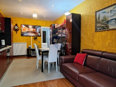 Foto Appartamento in via Ferraris, Vado Ligure Vado Centro di 66 m²