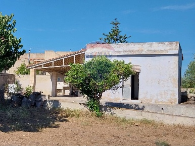 Foto Rustico in via dei Papaveri, Ispica Santa Maria Del Focallo di 40 m²