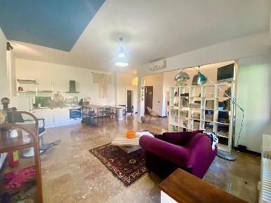 Foto Appartamento a Firenze di 81 m² con 3 locali in vendita