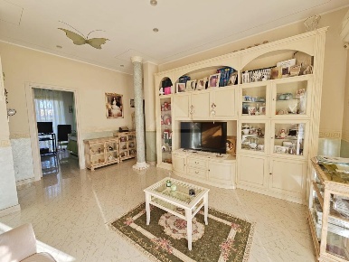 Foto Appartamento in Via Galilei, Palo del Colle di 95 m² con 4 locali