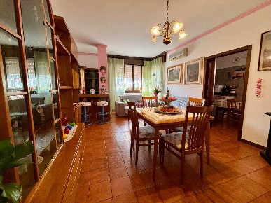 Foto Appartamento in Via Rossini 17, Salzano Robegano di 100 m² in vendita