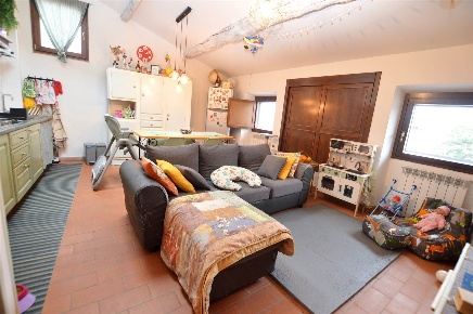 Foto Mansarde in Via di Tempagnano, Lucca Tempagnano - Picciorana di 70 m²
