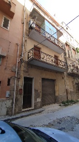 Foto Appartamento a Licata Centro di 100 m² con 4 locali in vendita