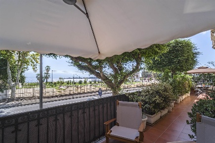 Foto Villa unifamiliare in via Nina da Messina 2, Messina Garibaldi