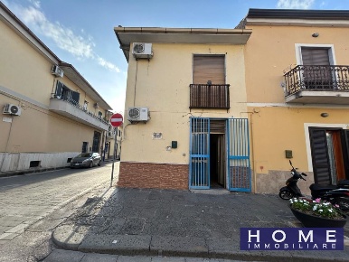 Foto Villa unifamiliare a Grazzanise Centro di 70 m² con 4 locali