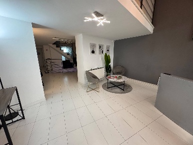 Foto Ufficio in Largo Del Carrobbio, Milano Carrobbio di 197 m² in vendita