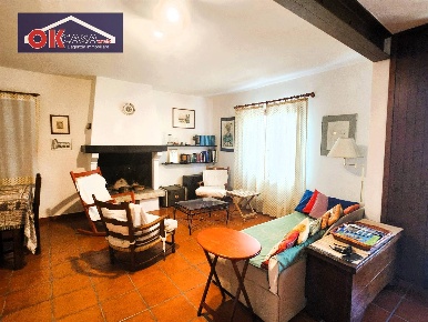 Foto Casa indipendente in via tacconi, Pastrengo Tacconi di 245 m²