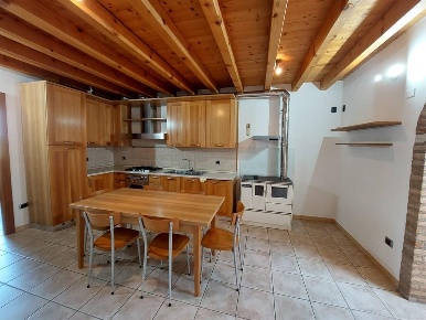 Foto Case semi ndipendenti a Montichiari di 220 m² con 4 locali in vendita