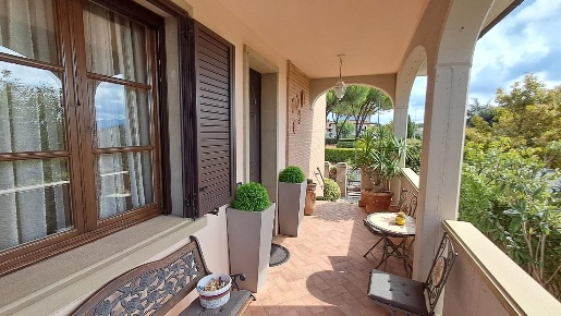 Foto Casa indipendente a Cecina Cecina Centro di 110 m² con 5 locali