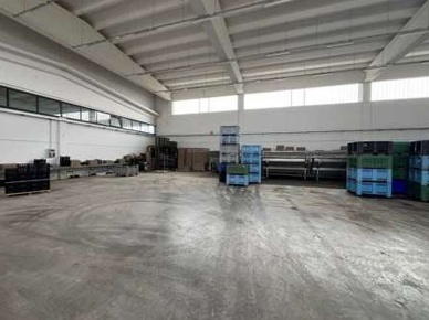 Foto Capannone industriale in Via Afra Decò, Villafranca di Verona