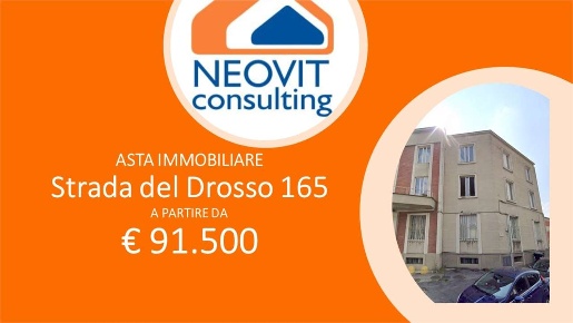 Foto Appartamento in Strada del Drosso 165, Torino di 163 m² con 3 locali