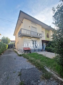 Foto Appartamento a Campi Bisenzio Capalle, La Villa, Esselunga di 123 m²