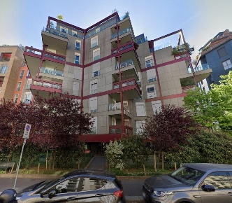 Foto Magazzino a Milano Porta Romana - Medaglie d'Oro di 2 m² con 1 locali