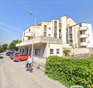 Foto Appartamento a Lungavilla Centro di 78 m² con 4 locali in vendita