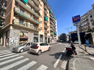 Foto Appartamento a Salerno Carmine di 80 m² con 3 locali in vendita