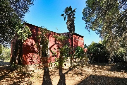 Foto Villa unifamiliare in Via Santa Caterina Da Siena 4, Putignano
