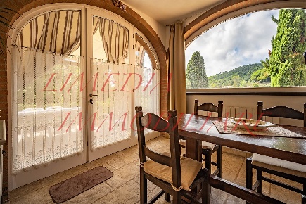 Foto Appartamento a Rosignano Marittimo di 140 m² con 6 locali in vendita