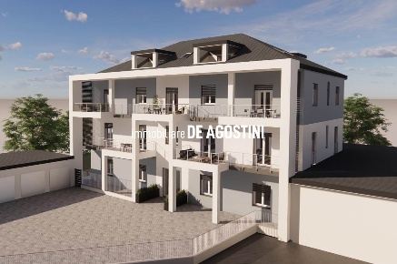 Foto Appartamento in Via Milano 41, Arona Centro di 125 m² con 3 locali
