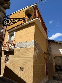 Foto Casa indipendente in VIA LANFRANCO, Lentini di 55 m² con 3 locali