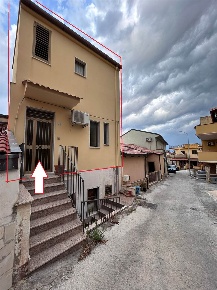 Foto Appartamento in VIA Benedetto Brin, Caronia Marina Di Caronia di 70 m²
