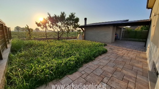 Foto Casa indipendente a Piacenza di 138 m² in vendita