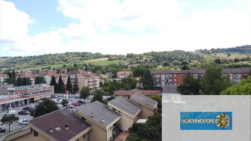 Foto Appartamento in Villa Potenza Via Giovanni Palatucci, Macerata