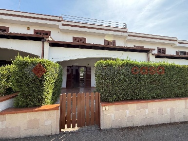 Foto Villa a schiera in Via Bounganville 2b1, Taranto San Vito - Carelli