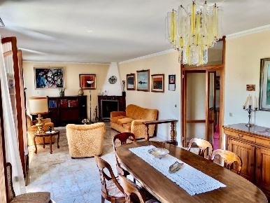 Foto Appartamento a Venezia Santa Croce di 130 m² con 5 locali in vendita