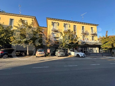 Foto Negozio in Lame, Castel Maggiore Trebbo di 45 m² con 2 locali