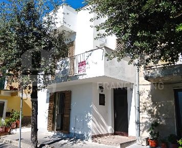 Foto Casa indipendente in Via MERIDIONALE 7, Pianella Centro di 156 m²