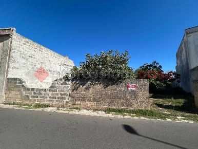 Foto Terreno residenziale in diso, Spongano di 805 m² in vendita