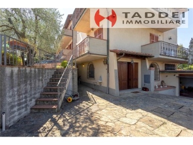 Foto Villa unifamiliare in CHIESANUOVA - VIA BRUNELLESCHI, Chiesanuova