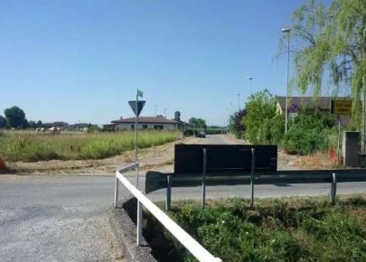 Foto Terreno edificabile in via Manfredini, Castelvetro Piacentino