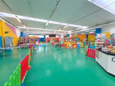 Foto Attività commerciale a Borgaro Torinese di 760 m² con 1 locali