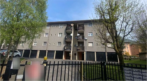 Foto Appartamento in Via F. Parri, Albino Centro di 89 m² con 6 locali