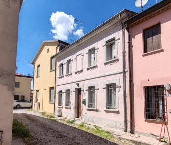 Foto Casa indipendente in Vicolo Terzo, Curtatone Buscoldo di 118 m²