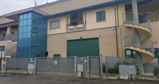 Foto Appartamento in Via Antonio Stradivari, Urago d'Oglio di 136 m²