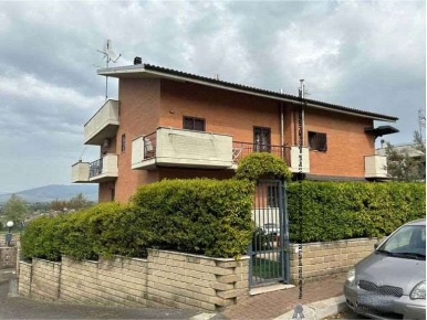 Foto Villa a schiera in Via Sibilla Aleramo 3, San Cesareo di 96 m²