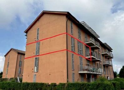 Foto Appartamento in Viale Pertini, Chieri Semicentro di 90 m² con 4 locali