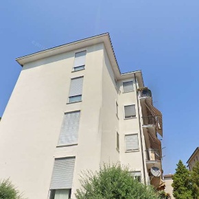 Foto Appartamento in Via Gamba, Vicenza San Pio X di 77 m² con 6 locali