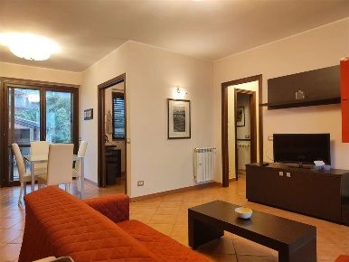 Foto Appartamento in Largo Medusa, Aci Castello Centro di 90 m² in affitto