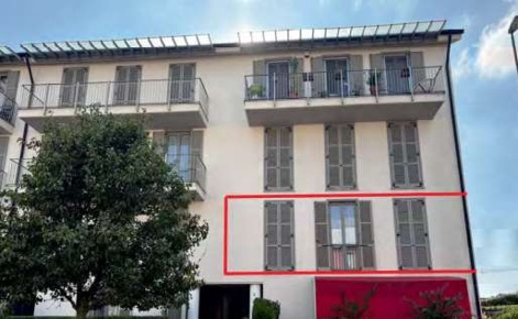Foto Appartamento in Viale della Repubblica, Chieri Semicentro di 92 m²