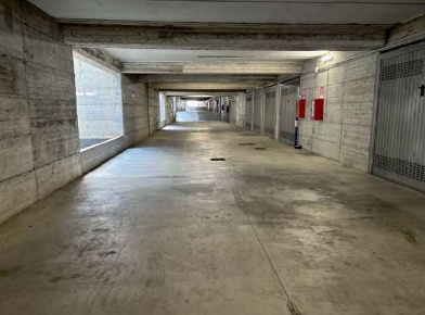 Foto Box in Via Giacinto Giordano, Chieri Semicentro di 22 m² con 1 locali