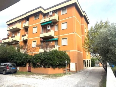Foto Appartamento a Viareggio Marco Polo - Don Bosco di 65 m² con 4 locali