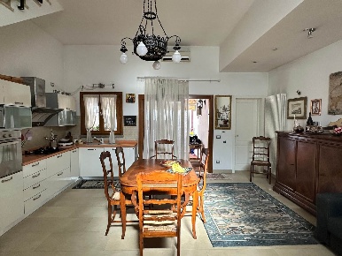 Foto Appartamento a San Vincenzo di 131 m² con 4 locali in vendita