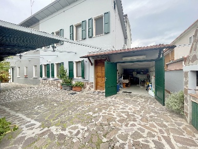 Foto Case semi ndipendenti a Borgo Virgilio Cappelletta di 102 m²